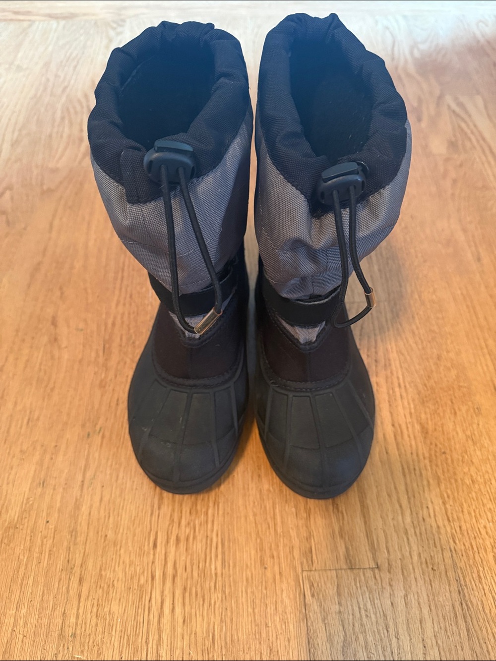 Columbia Kids Black and Gray Waterproof Snow Boots - Size 3